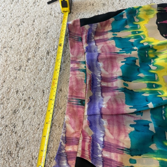 Sandro size 6 EUC Vibrant Patterned Mini Skirt - Picture 10 of 14